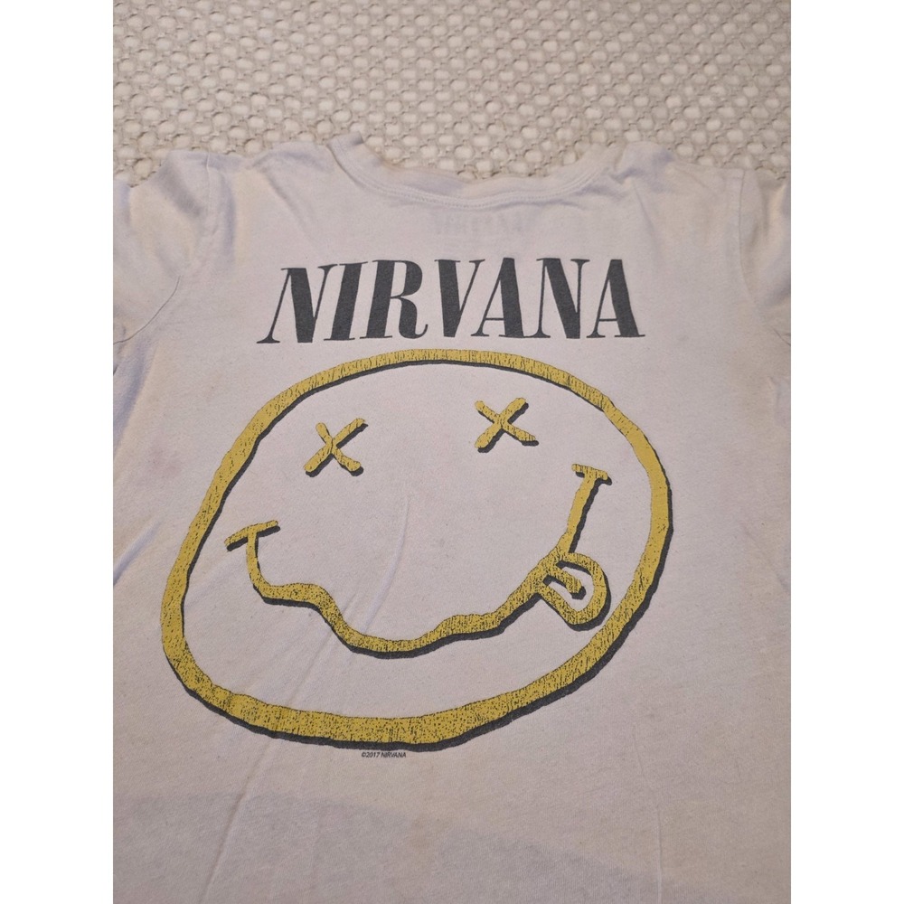 Nirvana T-Shirt XS Dazed Smile White/Pinkish Logo Distressed‎ Vintage Wash Tee